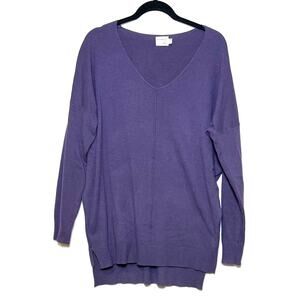 Dreamer by Debut Women V-neck Sweater Small/Medium